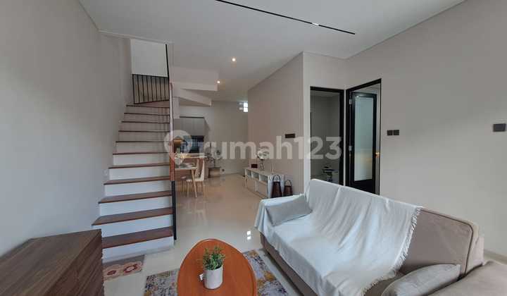 Rumah Baru Renovasi di Nusa Loka BSD City Rumah Baru Renovasi di Nusa Loka BSD City