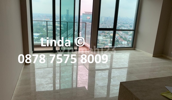 Holland Village Private Lift View Selatan