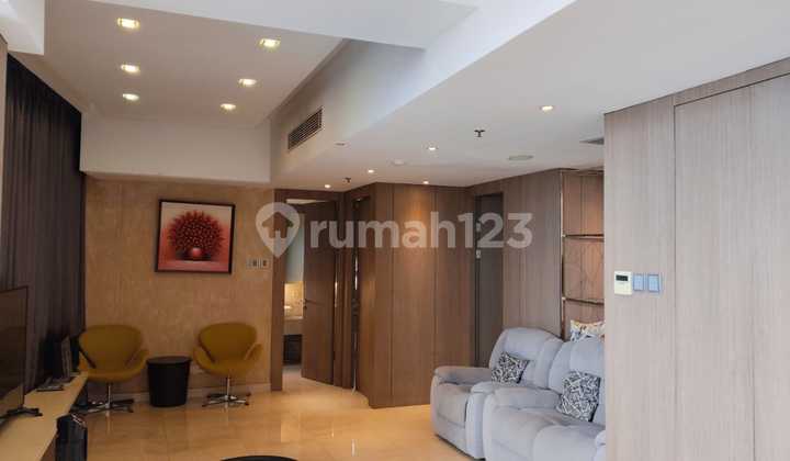 Summit Lantai Sedang Furnished Lux 2