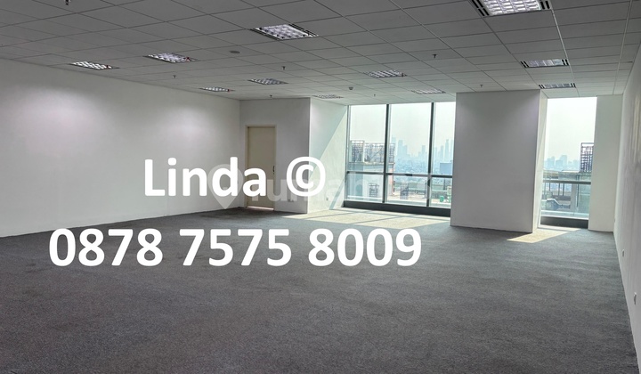 Office Space Semi Furnished