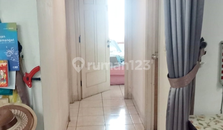 Frenchwalk Moi Lantai Tengah 2