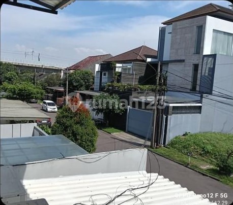 Dijual Rumah Harga Menarik di Dalam Komplek Mekar Wangi Yas