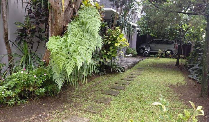 Dijual Rumah Asri Dan Luas Di Komplek Antapani Bandung 1