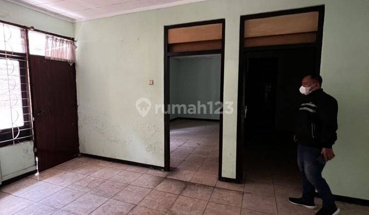 Dijual Rumah Lama Hitung Tanah Di Komplek Turangga Buah Batu 2