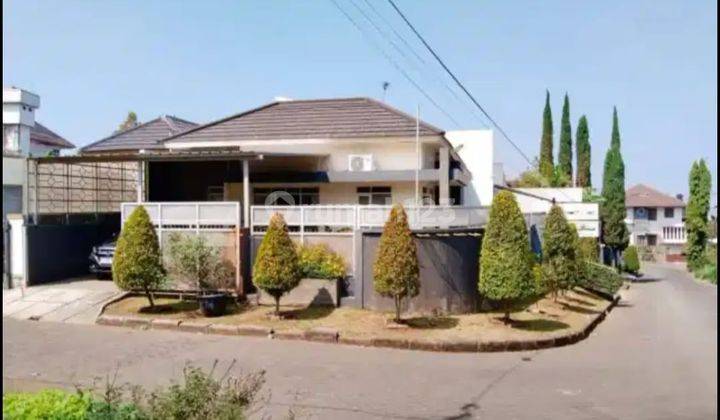 Dijual Rumah 2 Lantai Bagus Komplek Setiabudi Regency, Bandung 1