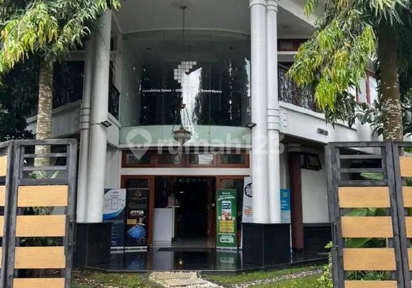 Dijual Kantor Semi Rumah di Sayap Dago, Kota Bandung Yto