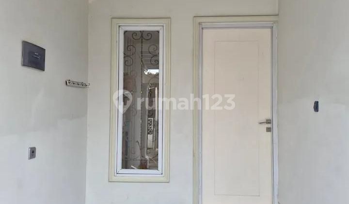 For Sale Fast Classic Modern House in Margahayu Yas 2