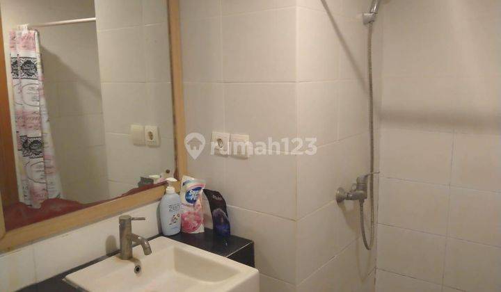 kamar mandi harga menarik furnished bagus apartemen