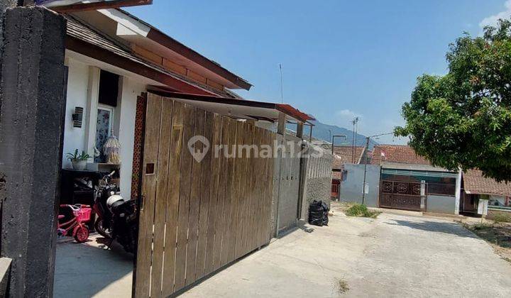 Dijual Rumah Kost Kostan Bagus Aktif di Sayap Caringin Jatinangor 1