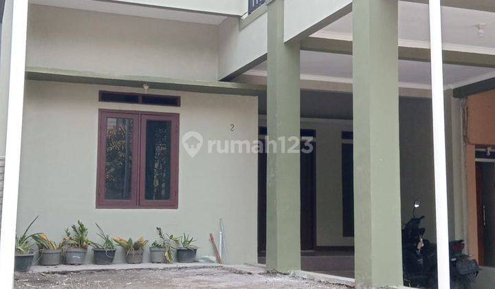 Disewakan Rumah Furnished Di Dalam Komplek Di Sayap Cikutra, Bandung 2