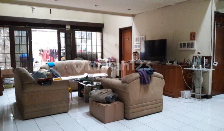 Dijual Rumah Lama Terawat Di Area Turangga, Kota Bandung YTO 2