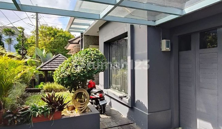 Dijual Rumah di Dalam Komplek Gegerkalong Bandung Utara Shv 2