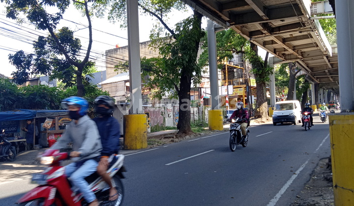Dijual Gudang Di Jalan Raya Cihampelas Sayap Cipaganti Kota Bandung