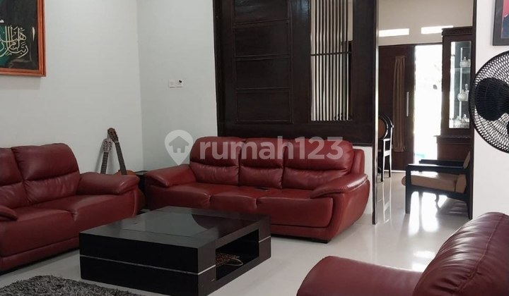 Dijual Rumah Strategis Sayap Jalan Purwakarta Antapani R.k 2