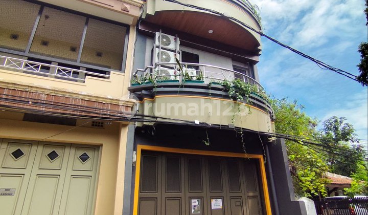 Dijual Rumah Kostan Mewah Fasilitas Hotel di Moch Toha Zki Dijual Rumah Kostan Mewah Fasilitas Hotel di Moch Toha Zki