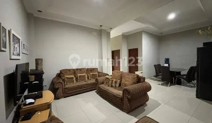 Dijual Rumah Cocok untuk Kost-Kostan Dekat Kampus Unpar Mr 2