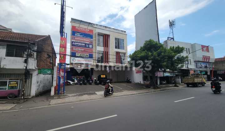 Shop House for Rent in the Gatot Subroto Wing, Antapani