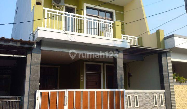 Rumah Strategis Cikarang 5 Menit Ke Living Plaza Jababeka 2