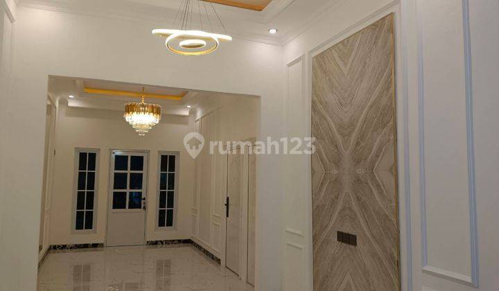 Rumah Classic Strategis Cikarang 5 Menit Ke Living Plaza Jababeka 2