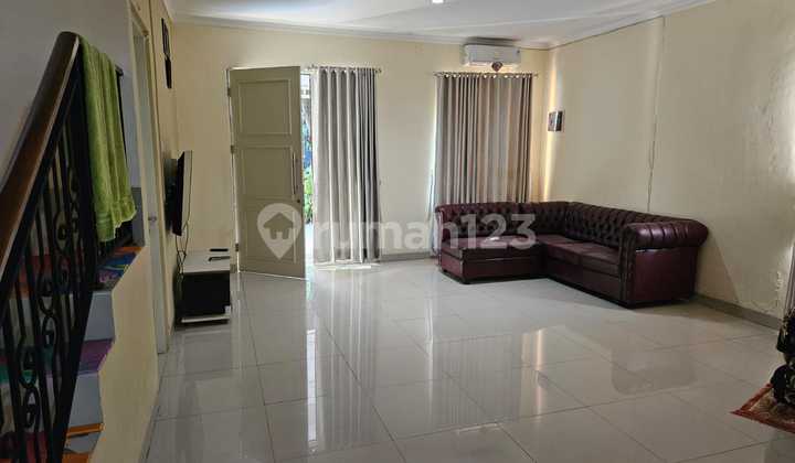 Dijual Murah Rumah Hook 2 Lantai - Lippo Cikarang SHM 2