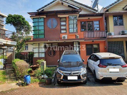 Rumah 2 Lantai Bagus Dan Rapi di Taman Hokaido Lippo Karawaci, Tangerang 1