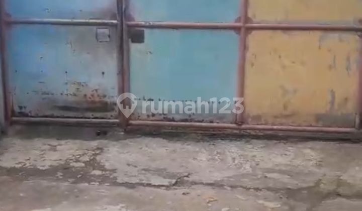 Warehouse for sale in the Benda area on JL. Adi Sucipto Warehouse for sale in the Benda area on JL. Adi Sucipto