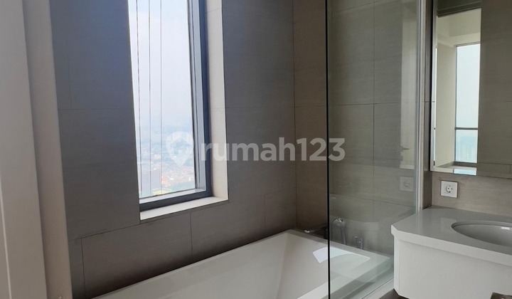 Dijual cepat unit apartement di menara jakarta kemayoran. 2