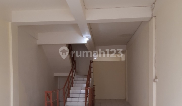 For rent fast fantasy shophouse unit in Taman Palem Lestari newly renovated ready to occupy 2