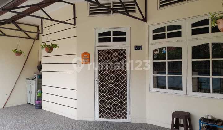 Quick sale of a simple, ready-to-occupy house in Citra 1