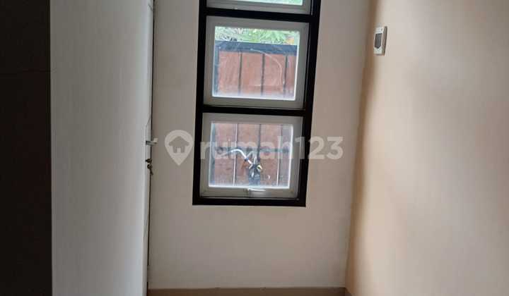 Rumah Dijual Jalan Libra Tambaksari Surabaya 2