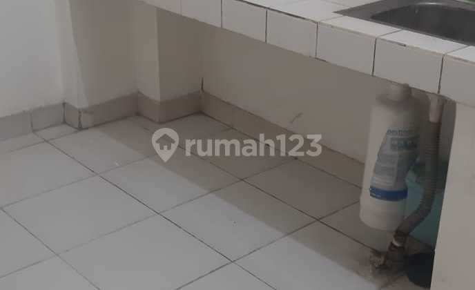 For Rent: Modern Market Shop in Puncak Permai, Sukomanunggal, Surabaya 2