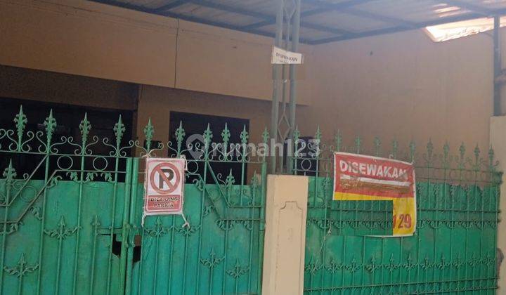 Rumah Disewa Barata Jaya Gubeng Surabaya 1