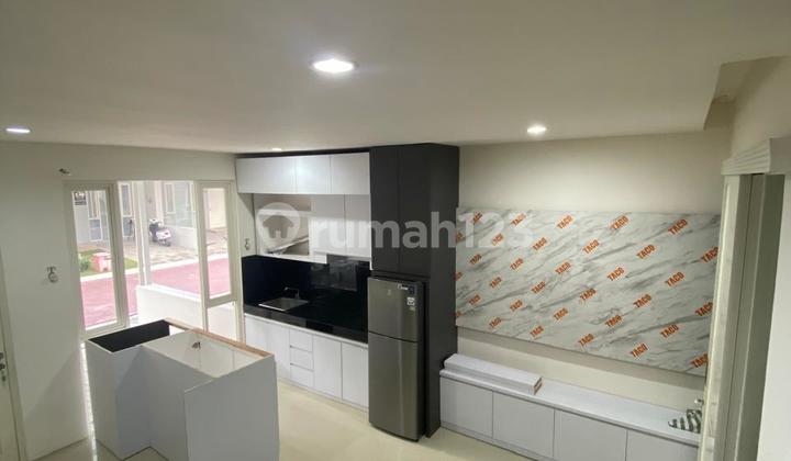 House for Sale Dian Istana Wiyung Surabaya 2