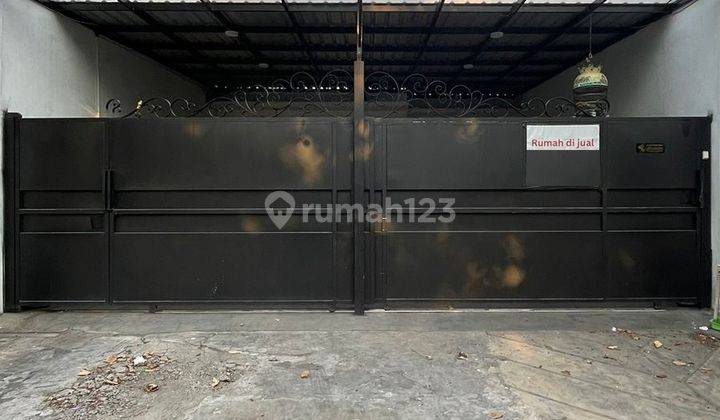 Rumah Dijual Raya Manyar Sukolilo Surabaya 1