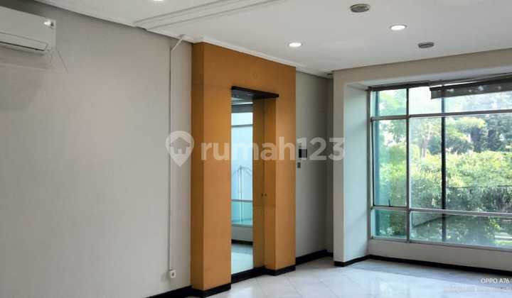 Shop house for sale in central Surabaya, Diponegoro Street, Surabaya. 2
