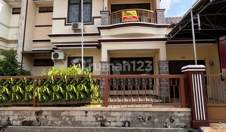 Disewa Rumah Central Park Mulyosari Surabaya