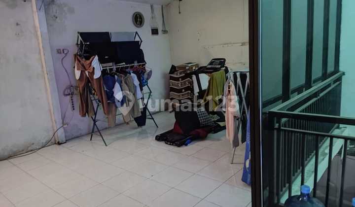 Shop House for Sale in Pandegiling, Tegalsari, Surabaya 2