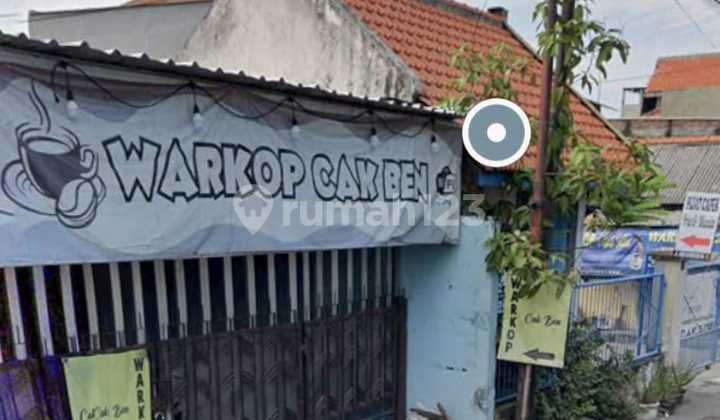 Shop House for Sale on Raya Kebonsari Street, Jambangan, Surabaya 1