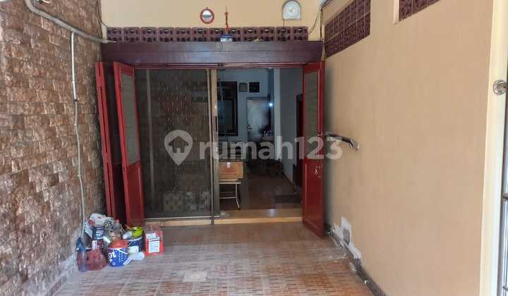 Rumah Dijual Nginden Intan Barat Sukolilo Surabaya 2