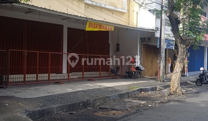 Shop House for Rent on Kranggan Street, Bubutan, Surabaya