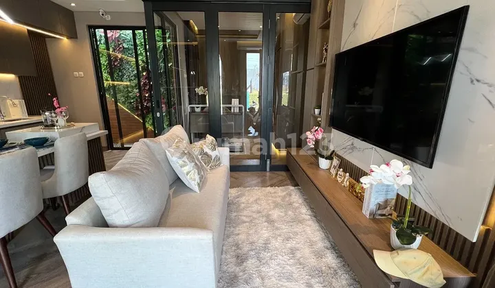 Rumah Strategis di Harapan Indah Bekasi Dekat Kelapa Gading