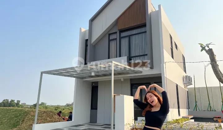 Rumah Strategis di Harapan Indah Bekasi Dekat Kelapa Gading