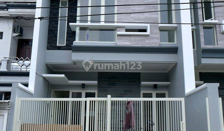 New! Rumah Nginden Intan 2 Lantai SHM Row Lebar Ngga Blusukan 1