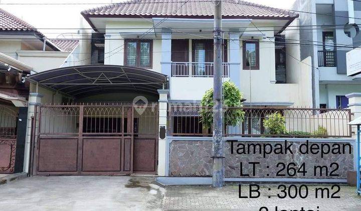 Rumah Mewah Nginden Intan 2 Lantai Terawat Siap Huni 1