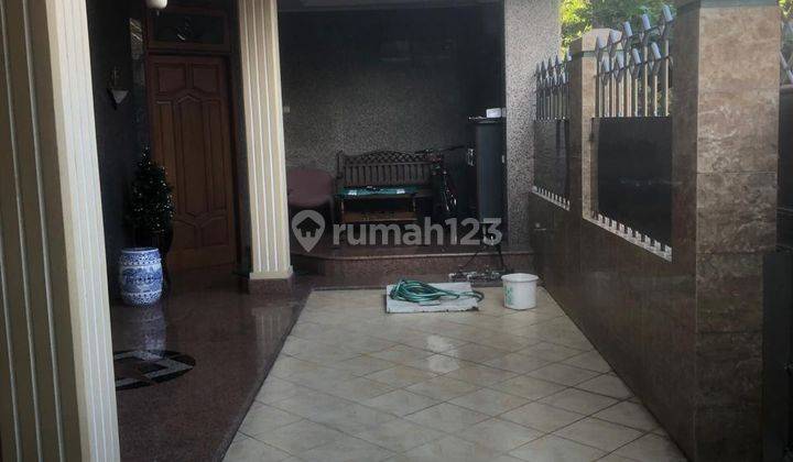 Dijual Rumah Darmo Baru Timur 2