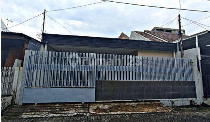 Disewakan Rumah Darmo Permai Surabaya Barat  1