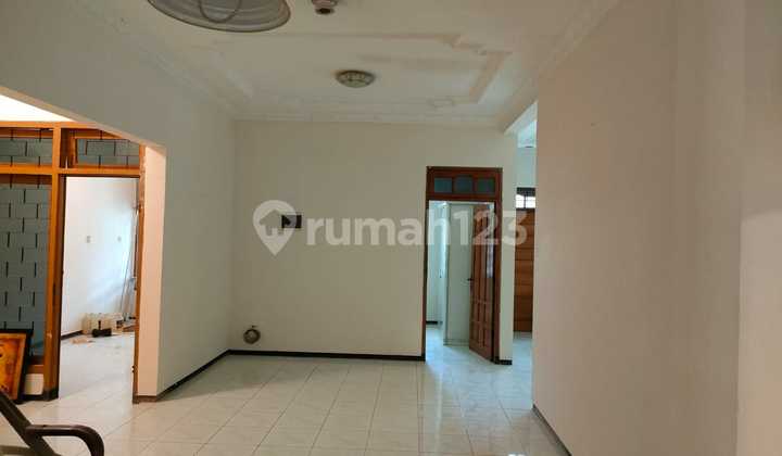 Dijual Rumah Rungkut Asri