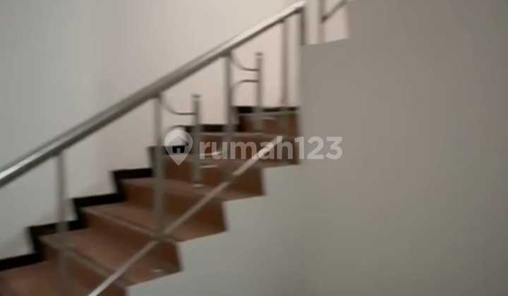 For Rent Barata Jaya House 2