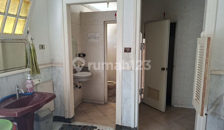 Dijual Rumah Jl Pusat Kota Wr Supratman  2