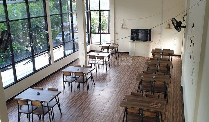 Disewakan Ruko Raya Merr 2,5 Lantai 3